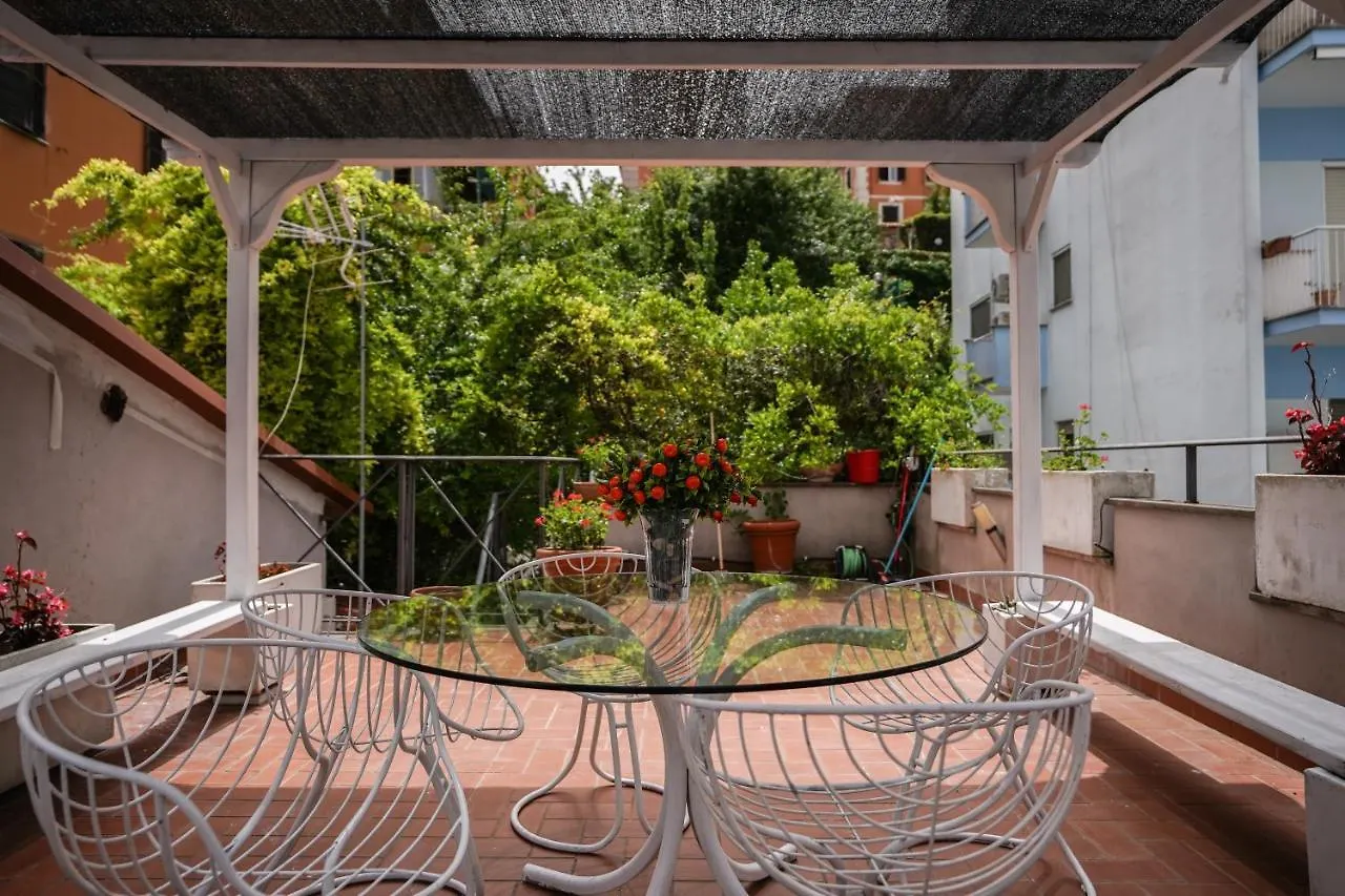 Stunning Terrace Vatican City Apartment Rome